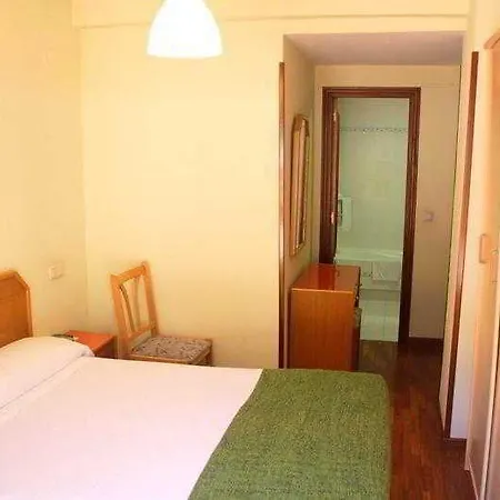 Arlanzon Gæstehus 2*